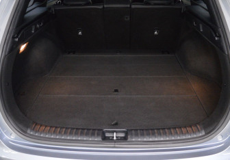 Подержанный автомобиль Kia Ceed Wagon 2019 года (17 фото)