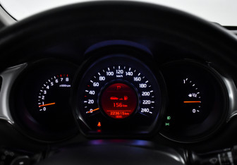 Подержанный автомобиль Kia Ceed Hatchback 2016 года (18 фото)