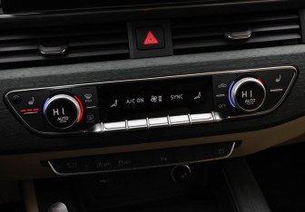 Подержанный автомобиль Audi A5 Liftback 2022 года (19 фото)