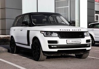 Подержанный автомобиль Land Rover Range Rover 2016 года (3 фото)