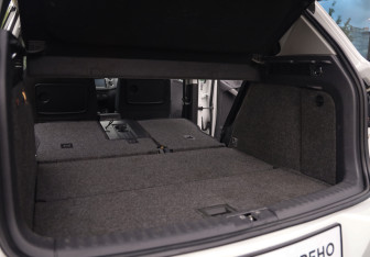 Подержанный автомобиль Volkswagen Tiguan 2008 года (26 фото)