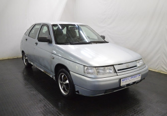 Подержанный автомобиль LADA (ВАЗ) 2112 2007 года (3 фото)