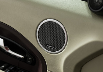 Подержанный автомобиль Land Rover Range Rover Evoque 2013 года (16 фото)