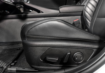 Подержанный автомобиль Hyundai Elantra Sedan 2022 года (12 фото)