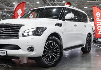 Подержанный автомобиль Infiniti QX80 2014 года (2 фото)