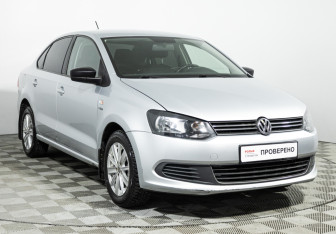 Подержанный автомобиль Volkswagen Polo Sedan 2013 года (3 фото)