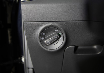 Подержанный автомобиль Skoda Karoq 2021 года (21 фото)