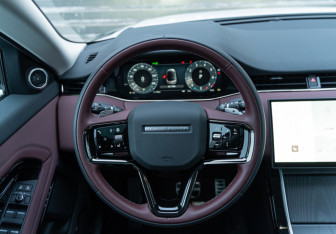 Новый Land Rover Range Rover Evoque 2025 (16 фото)