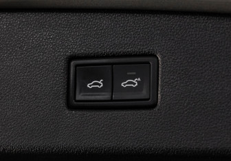 Подержанный автомобиль Volkswagen Tiguan 2017 года (27 фото)