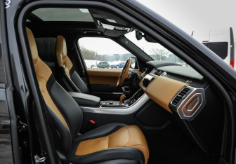 Подержанный автомобиль Land Rover Range Rover Sport 2019 года (32 фото)