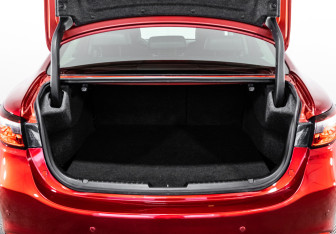 Подержанный автомобиль Mazda 6 Sedan 2020 года (31 фото)