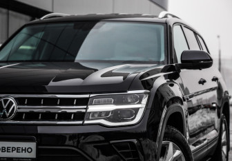 Подержанный автомобиль Volkswagen Teramont 2021 года (2 фото)