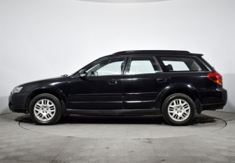 Подержанный автомобиль Subaru Outback Wagon 2004 года (8 фото)