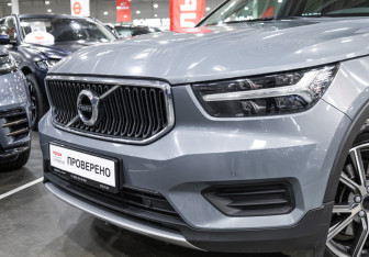 Подержанный автомобиль Volvo XC40 2019 года (2 фото)
