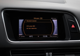 Подержанный автомобиль Audi Q5 2014 года (14 фото)