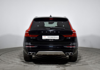 Подержанный автомобиль Volvo XC60 2019 года (6 фото)