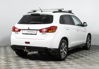 Подержанный автомобиль Mitsubishi ASX 2014 года (5 фото)