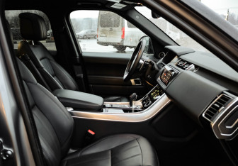 Подержанный автомобиль Land Rover Range Rover Sport 2020 года (30 фото)