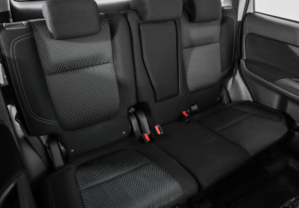 Подержанный автомобиль Mitsubishi Outlander 2018 года (25 фото)