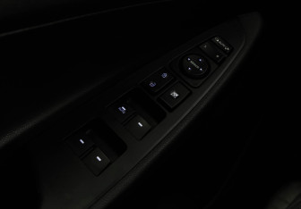 Подержанный автомобиль Hyundai Tucson 2017 года (17 фото)