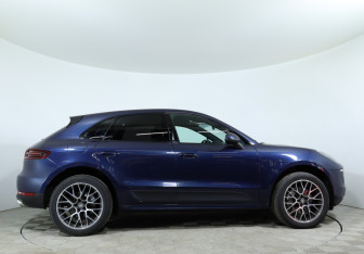 Подержанный автомобиль Porsche Macan 2015 года (4 фото)