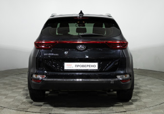 Подержанный автомобиль Kia Sportage 2018 года (6 фото)