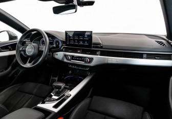 Подержанный автомобиль Audi A5 Liftback 2021 года (16 фото)