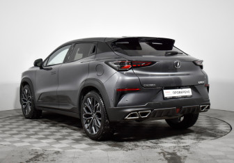 Подержанный автомобиль Changan UNI-T 2023 года (7 фото)