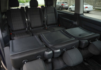 Подержанный автомобиль Mercedes-Benz Vito 2016 года (24 фото)