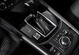 Подержанный автомобиль Mazda CX-5 2018 года (10 фото)