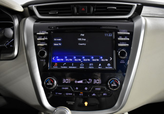 Подержанный автомобиль Nissan Murano Suv 2019 года (16 фото)