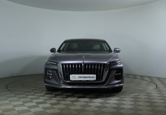 Подержанный автомобиль Hongqi H5 2024 года (2 фото)