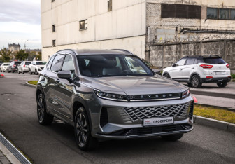 Подержанный автомобиль Exeed LX 2024 года (5 фото)