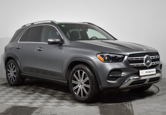 Подержанный автомобиль Mercedes-Benz GLE 2024 года (3 фото)