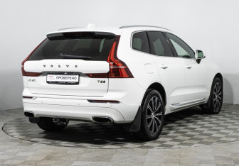 Подержанный автомобиль Volvo XC60 2020 года (5 фото)