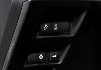 Подержанный автомобиль Infiniti M Sedan 2012 года (26 фото)