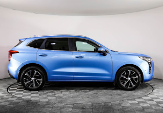 Подержанный автомобиль Haval Jolion 2023 года (5 фото)