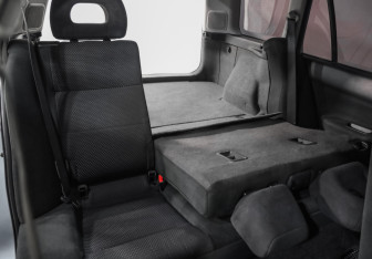 Подержанный автомобиль Mitsubishi Lancer Wagon 2007 года (19 фото)