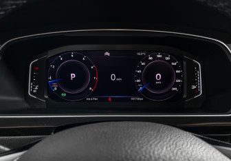 Подержанный автомобиль Volkswagen Tiguan 2020 года (21 фото)