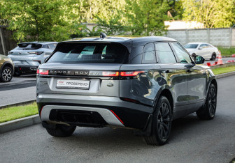 Подержанный автомобиль Land Rover Range Rover Velar 2019 года (6 фото)