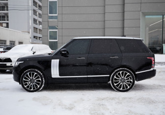 Подержанный автомобиль Land Rover Range Rover 2017 года (9 фото)