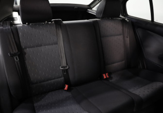 Подержанный автомобиль Skoda Octavia Liftback 2006 года (18 фото)