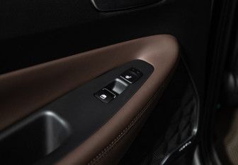 Подержанный автомобиль Hyundai Santa Fe 2019 года (25 фото)