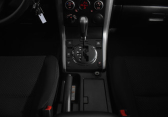 Подержанный автомобиль Suzuki Grand Vitara 2011 года (17 фото)