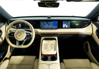 Подержанный автомобиль Voyah Free 2023 года (13 фото)