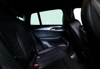 Подержанный автомобиль BMW X4 2020 года (24 фото)