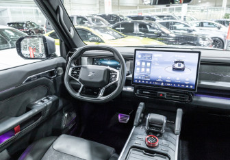 Подержанный автомобиль Jetour T2 2024 года (14 фото)