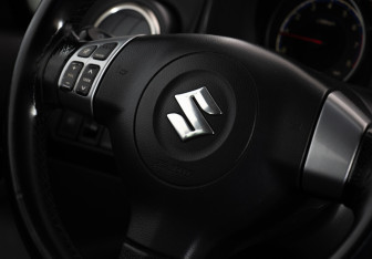 Подержанный автомобиль Suzuki SX4 Hatchback 2011 года (10 фото)