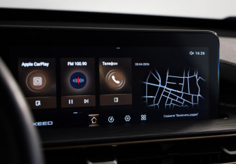 Подержанный автомобиль Exeed LX 2023 года (13 фото)