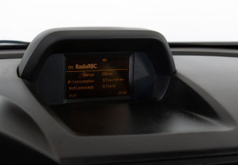 Подержанный автомобиль Opel Meriva 2007 года (16 фото)